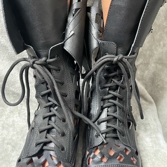 Black Laser Cut Faux Leather Lace Up Combat Boots EU 42 Women’s US 10 - Picture 7 of 12